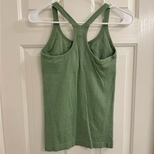 Green align lululemon tank